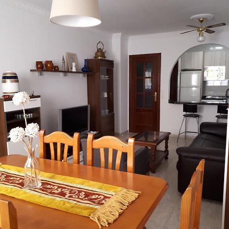 Calle Juzcar Uk Tv La Cala De Mijas Bagian luar foto